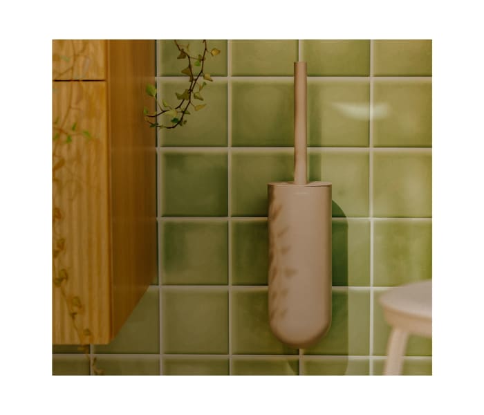 Escobillero de baño de Cosmic Geyser Ambiente 13