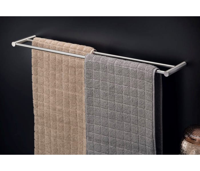 Toallero doble de baño Cosmic Logic Ambiente 3