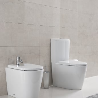 Lavabo con toallero modelo Clean 100 marca Unisan