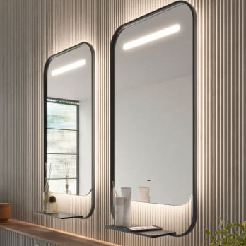 Espejo de baño con luz LED con repisa y cargador para móvil Ledimex Concept