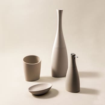 Conjunto de accesorios de baño Cosmic Saku