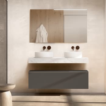 Mueble de baño con encimera de madera 10 cm de altura en color Cala con cajonera Visobath Nomad