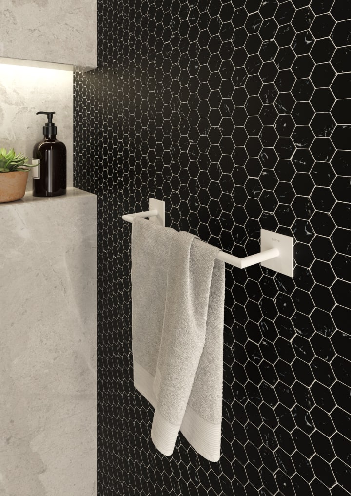 Toallero barra de baño Cosmic Stick Ambiente 10