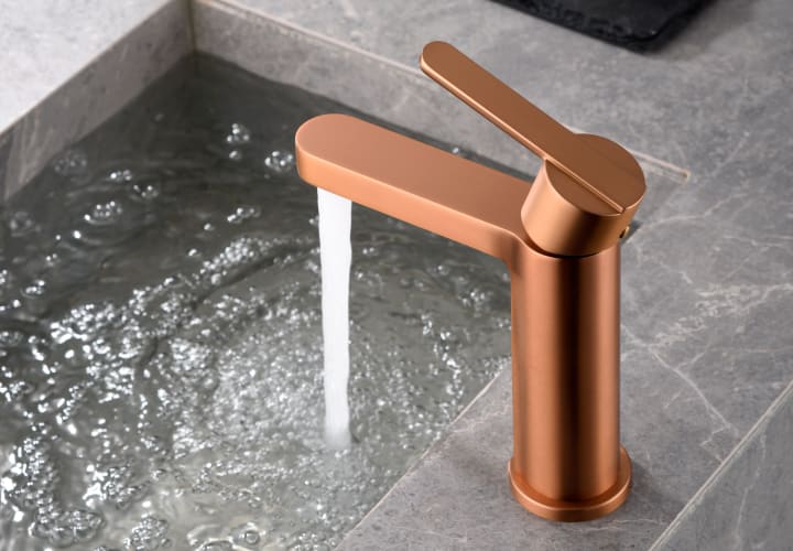 Pack Grifo de lavabo Imex Roma + Válvula click-clack Detalle 10