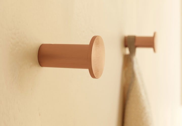 Percha de baño Cosmic Architect S+ Ambiente 19