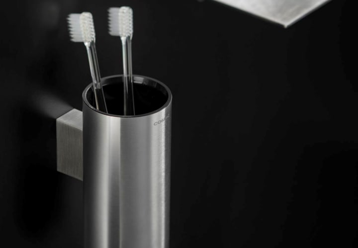 Portacepillos de baño Cosmic Logic Ambiente 4