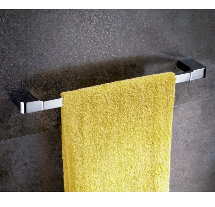 Conjunto de accesorios de baño Manillons Torrent Yass Detalle 1
