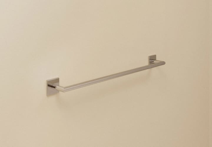 Toallero barra de baño Cosmic Square Duo Principal 2