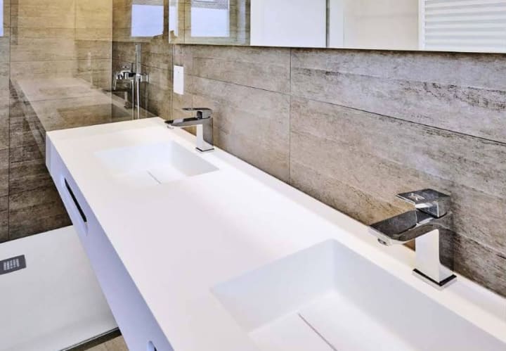 Lavabo suspendido Bruntec Miami Ambiente 1