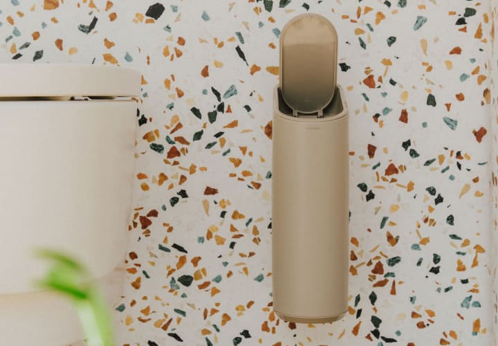 Papelera de baño Cosmic Flat Detalle 5