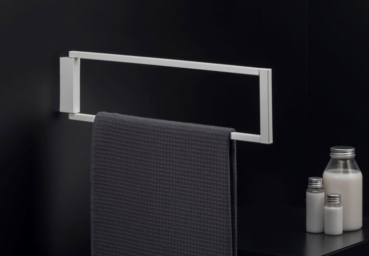 Toallero de baño Cosmic The Grid Ambiente 5