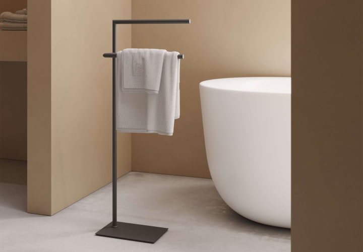 Toallero de baño de pie Manillons Torrent Bassic Ambiente 3
