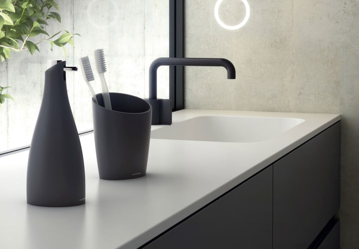 Portacepillos de baño Cosmic Saku Ambiente 14