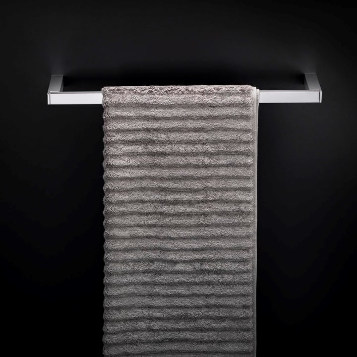Toallero de baño de Cosmic, Bath Life Ambiente 8
