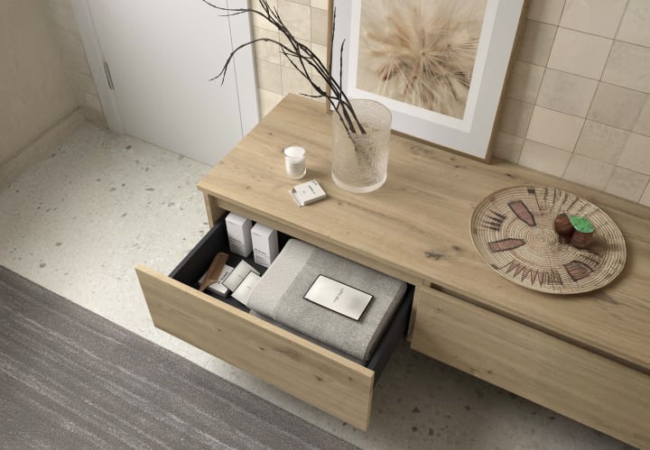 Conjunto mueble de baño con encimera del mismo color del mueble y cajonera Salgar Domus Detalle 4