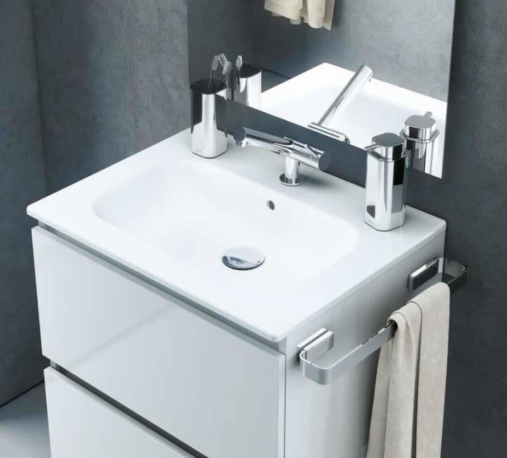 Toallero de baño Cosmic Line Ambiente 2