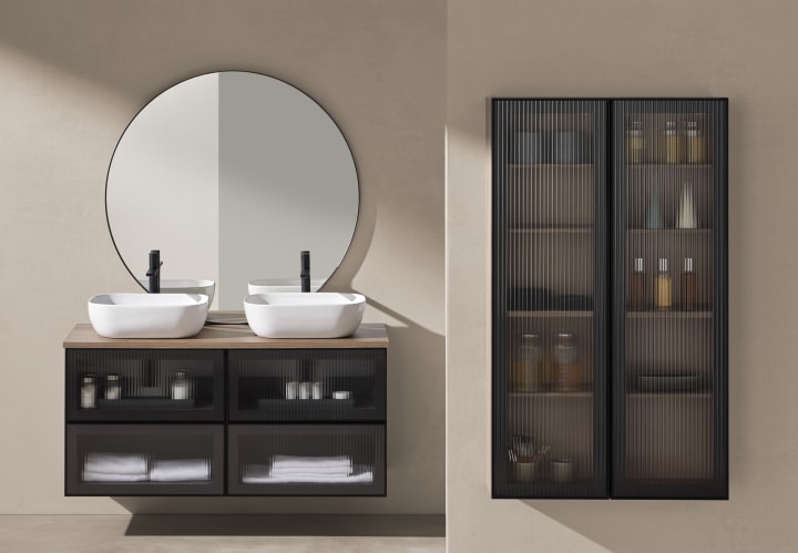 Columna de baño frente cristal mate Sanchis Koba Ambiente 2