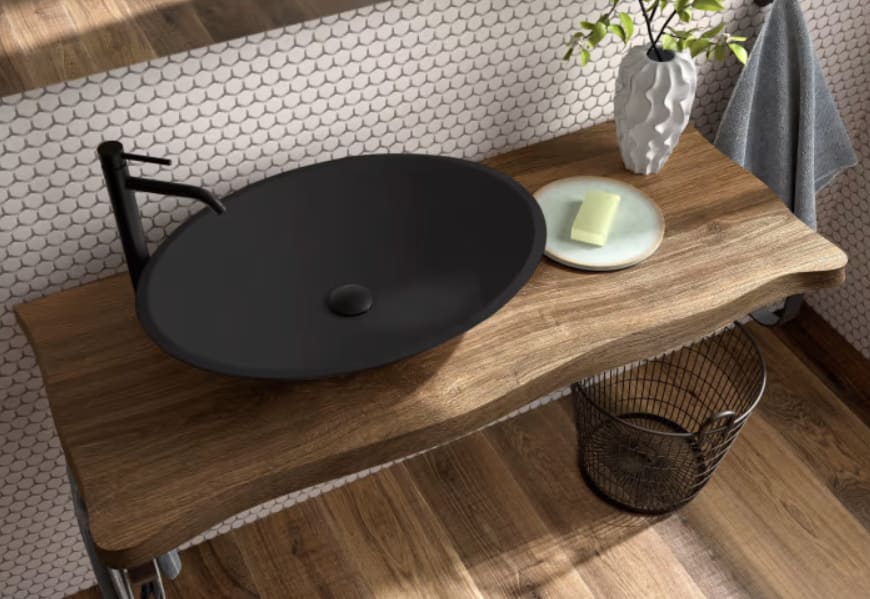 Cómo hacer que un baño pequeño parezca más grande: trucos infalibles de decoración